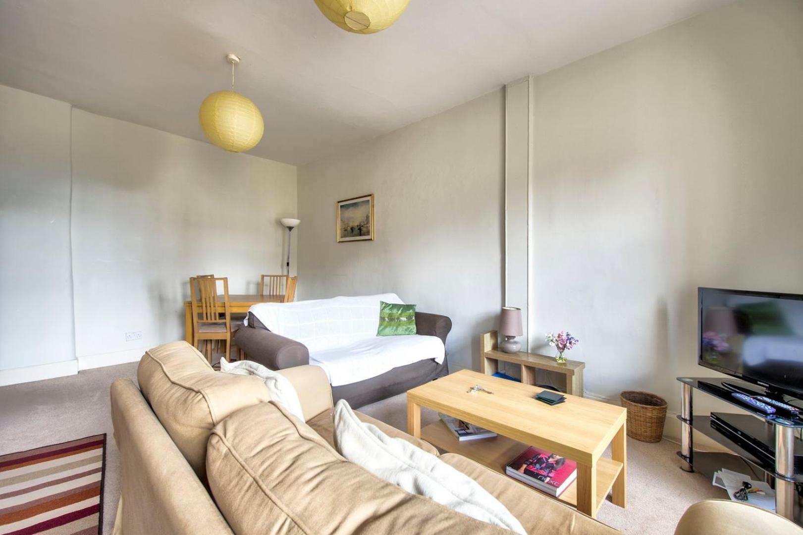 Guestready - Charming Home In Old Town Edinburg Exteriör bild