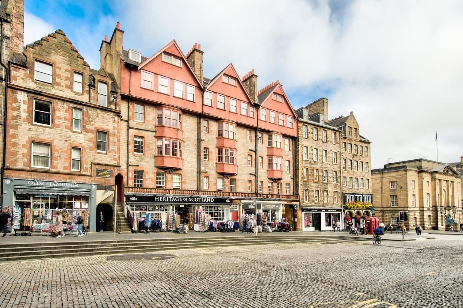 Guestready - Charming Home In Old Town Edinburg Exteriör bild