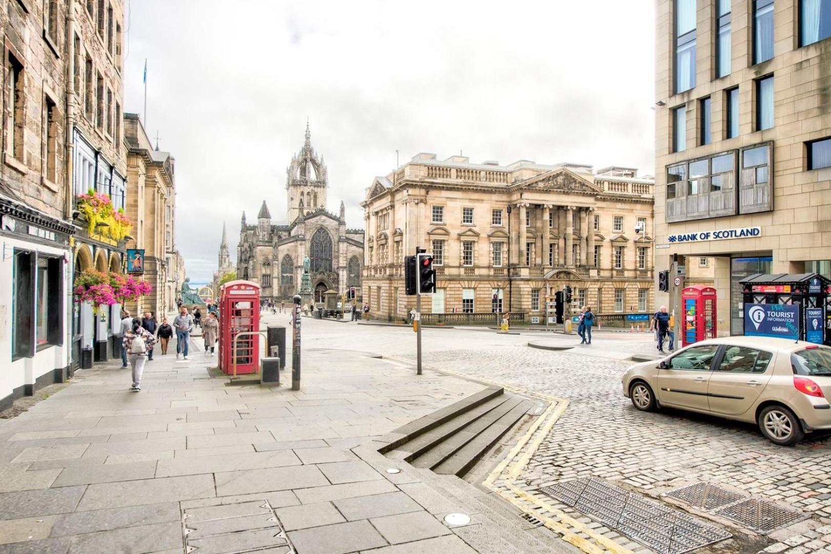Guestready - Charming Home In Old Town Edinburg Exteriör bild